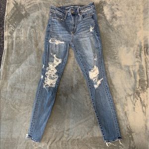 American Eagle Super Hi-Rise Distressed Jegging Next Level Stretch Size 6 Reg